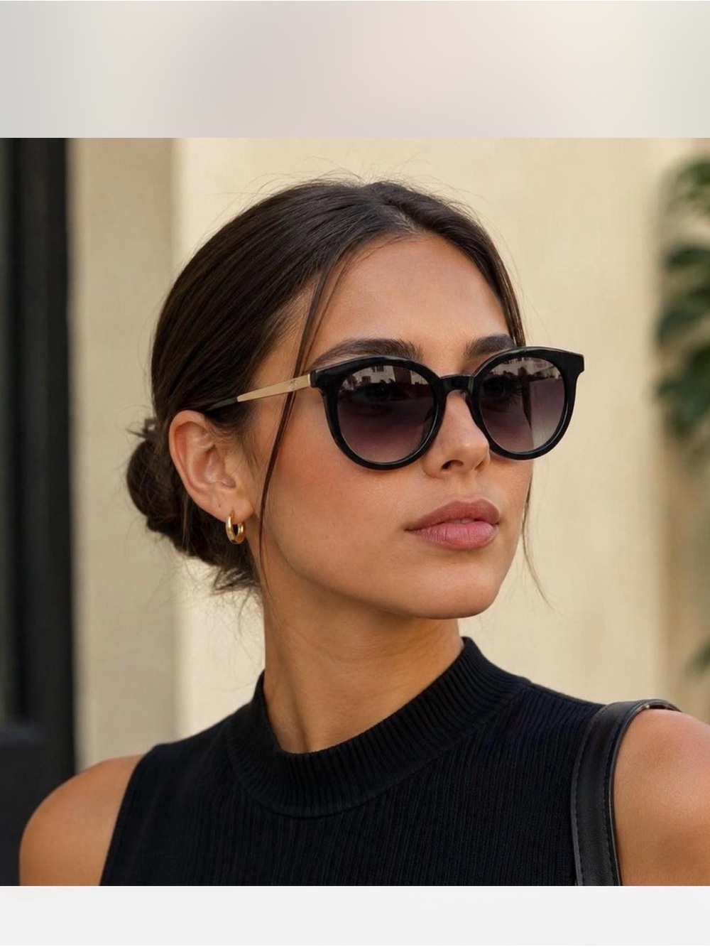 Oscar de la Renta Black Sunglasses with Gold Temples